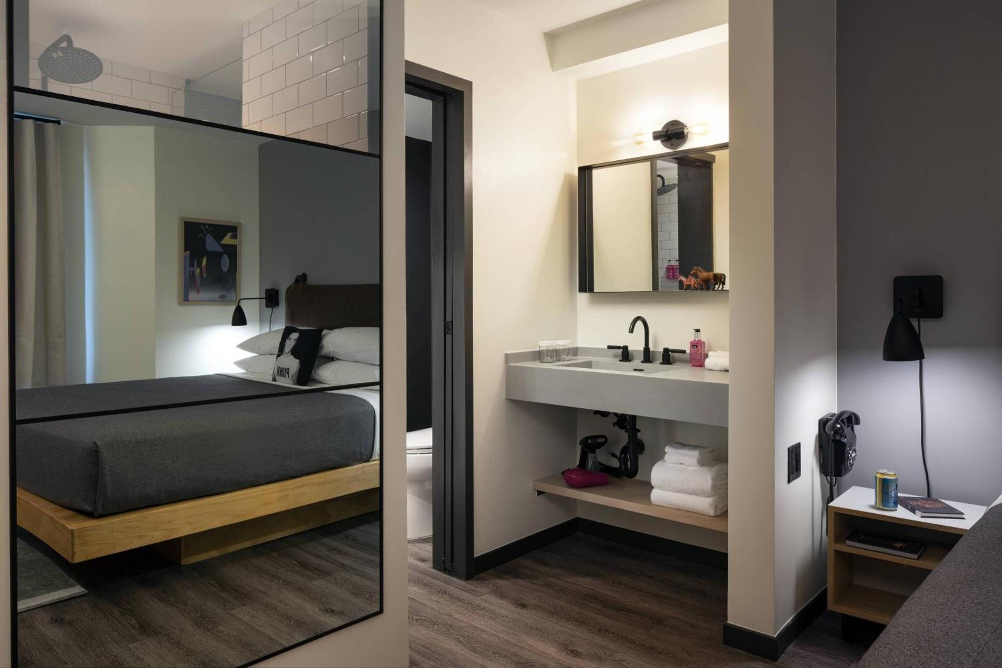 Hotel Moxy Downtown Memphis