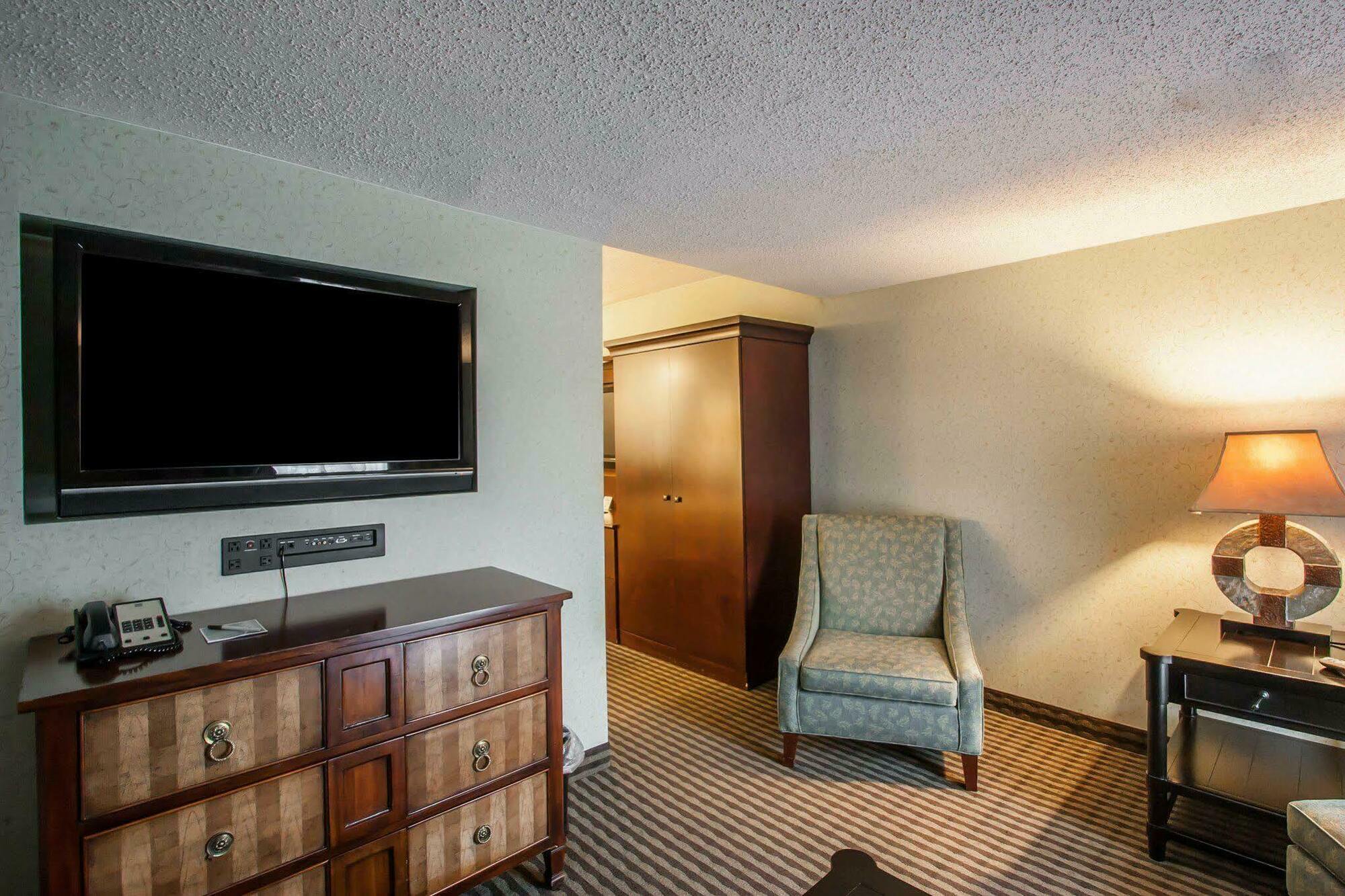 Hotel Moxy Downtown Memphis